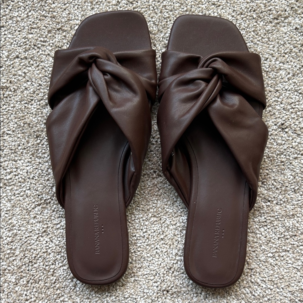 Banana Republic Dark Brown Women's Sandals